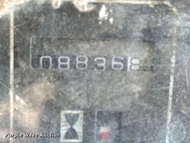 image for item OA9568 Yale forklift