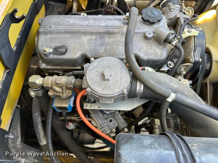 image for item OA9568 Yale forklift