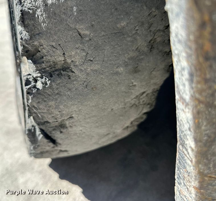 image for item OA9568 Yale forklift