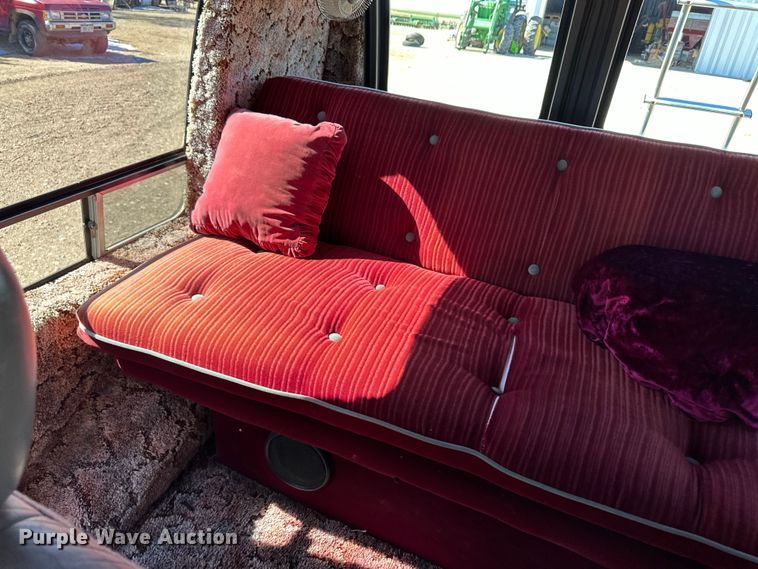 image for item OA9603 1990 Ford Econoline 150 van