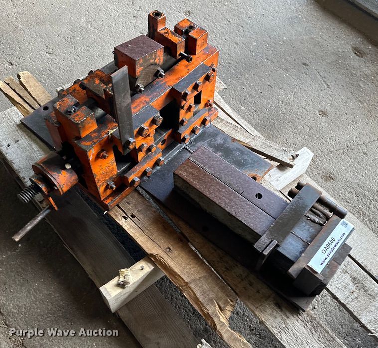 image for item OA9606 Iron shear