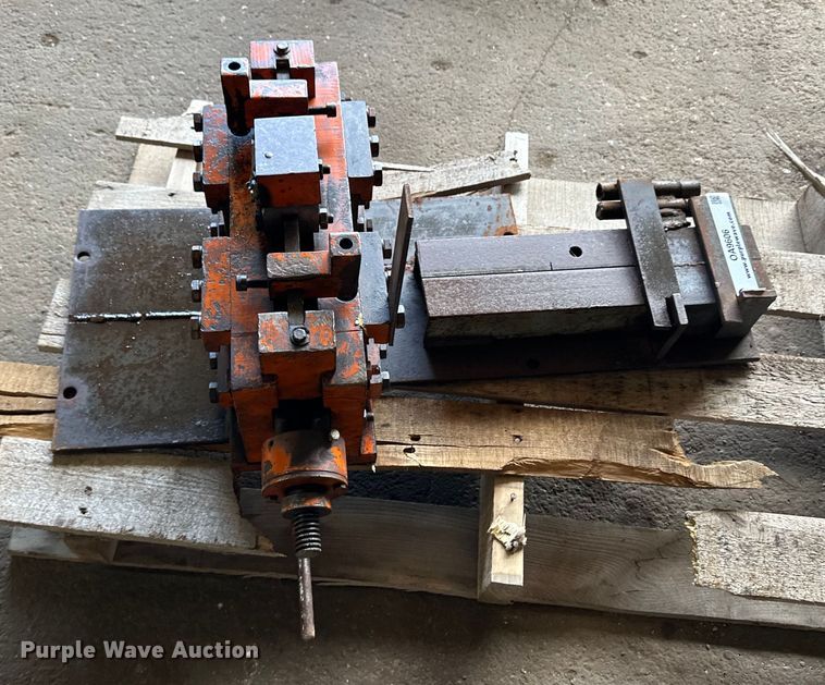 image for item OA9606 Iron shear