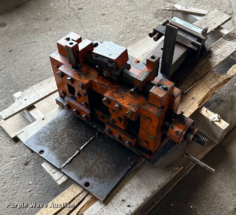 image for item OA9606 Iron shear