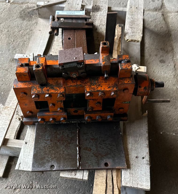 image for item OA9606 Iron shear