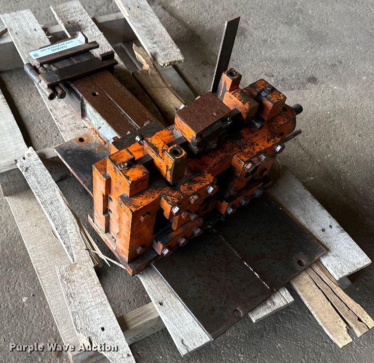 image for item OA9606 Iron shear