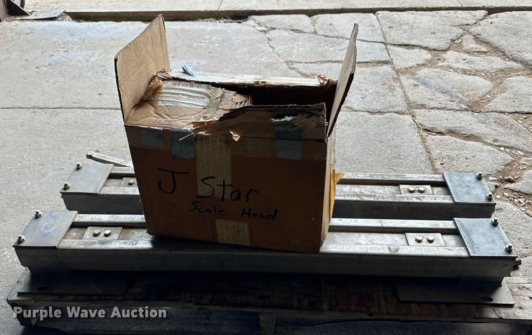 image for item OA9607 J Star livestock scale