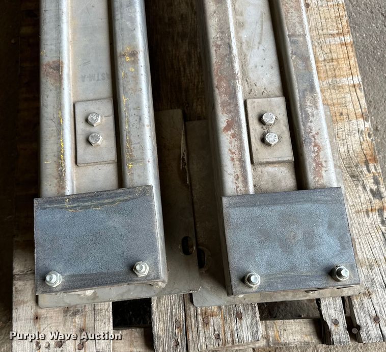 image for item OA9607 J Star livestock scale