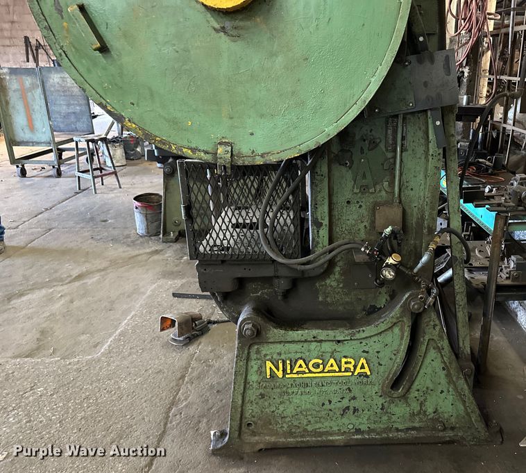 image for item OA9608 Niagara punch