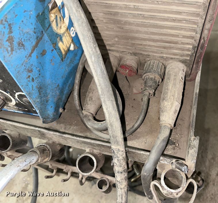 image for item OA9609 Thermal Arc LM300 welder