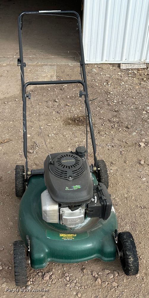 image for item OA9611 Lawn equipment