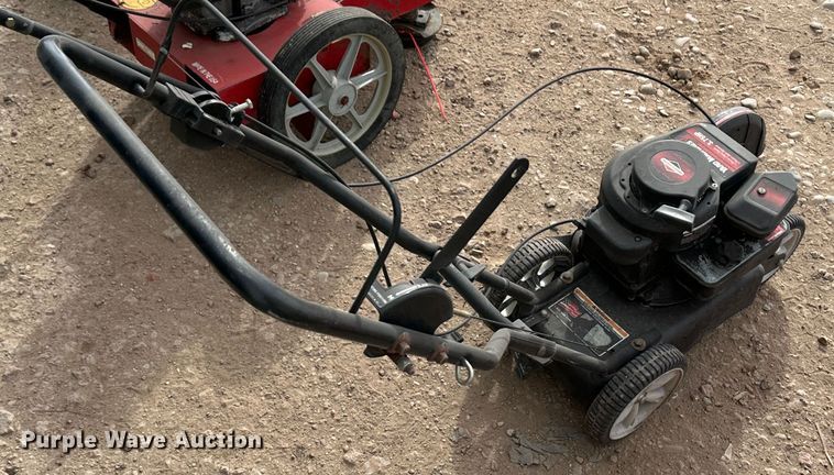 image for item OA9611 Lawn equipment