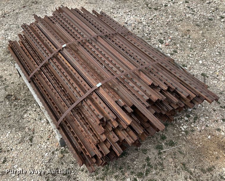 image for item OA9612 Filson calf table