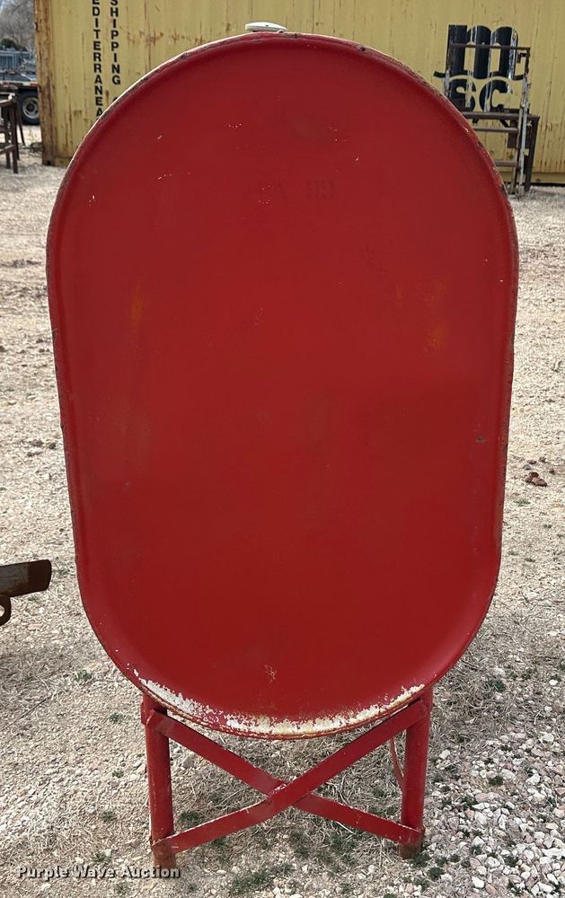 image for item OA9614 Tank