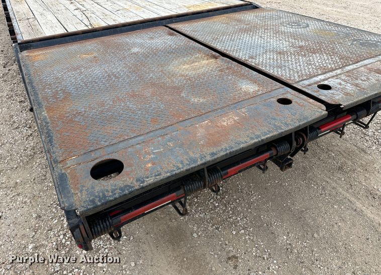 image for item OA9619 2012 Titan CF2739 equipment trailer