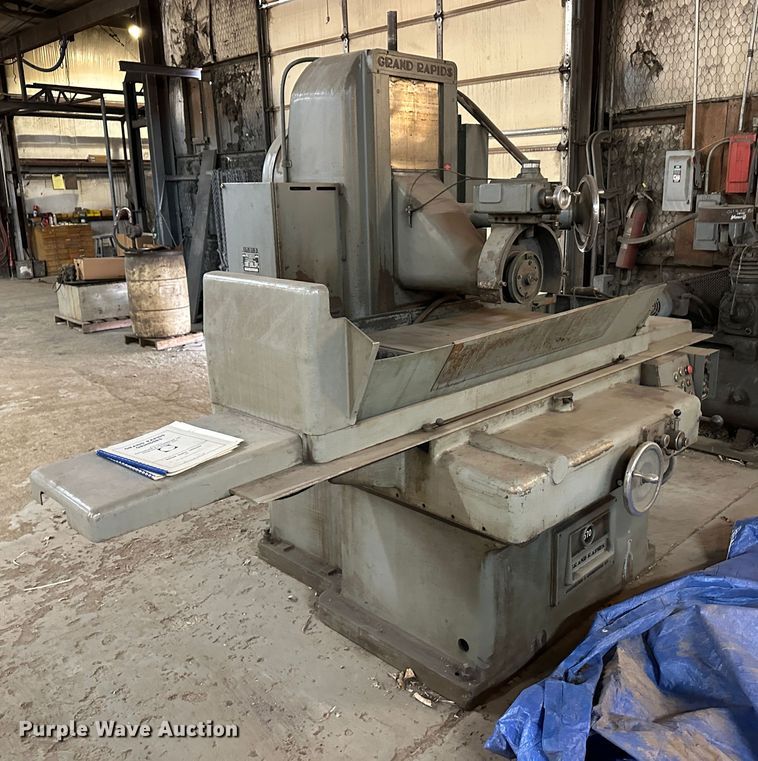 image for item OA9620 1974 Gallmeyer & Livingston 570 surface grinder