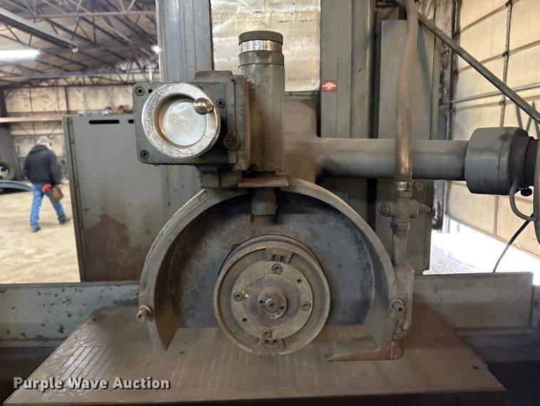 image for item OA9620 1974 Gallmeyer & Livingston 570 surface grinder