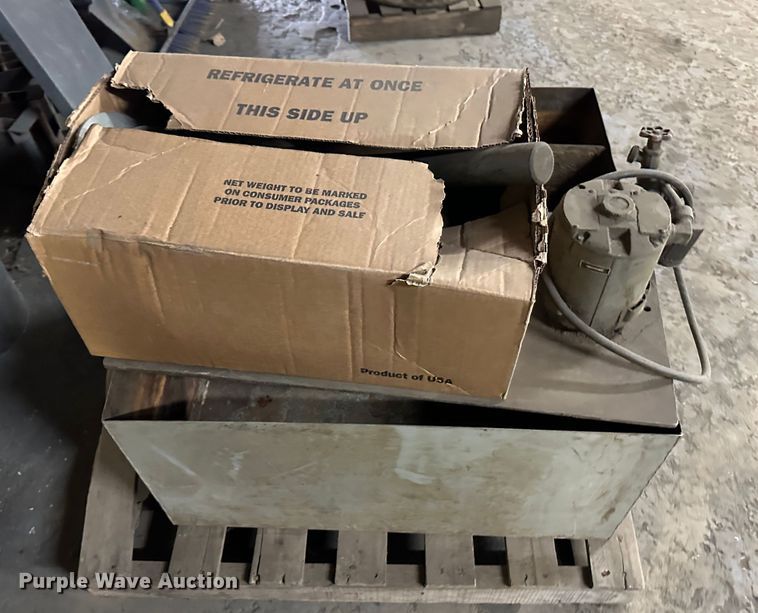 image for item OA9620 1974 Gallmeyer & Livingston 570 surface grinder