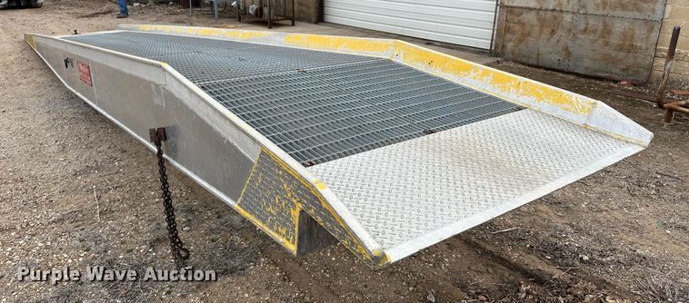 image for item OA9621 MagLiner loading ramp