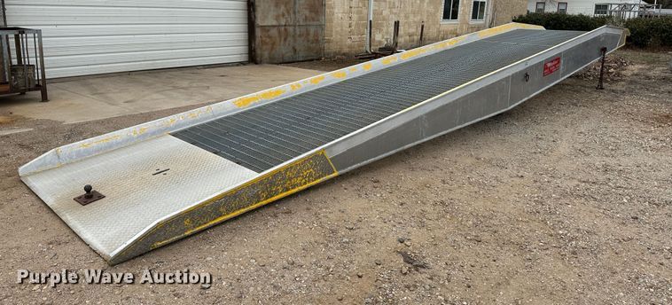 image for item OA9621 MagLiner loading ramp