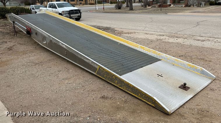 image for item OA9621 MagLiner loading ramp