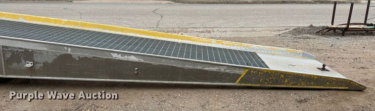 image for item OA9621 MagLiner loading ramp