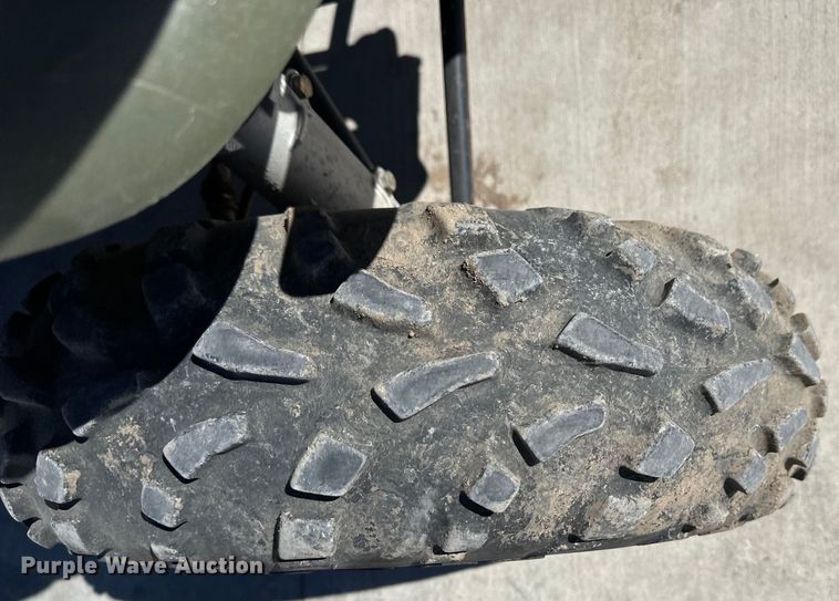 image for item OA9635 2004 Polaris Magnum 330 ATV