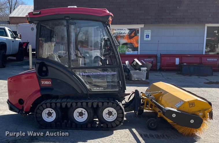 image for item OG9793 Toro Groundmaster 7200 with Polar Trac system