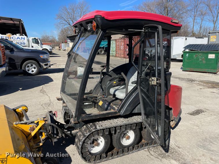 image for item OG9793 Toro Groundmaster 7200 with Polar Trac system