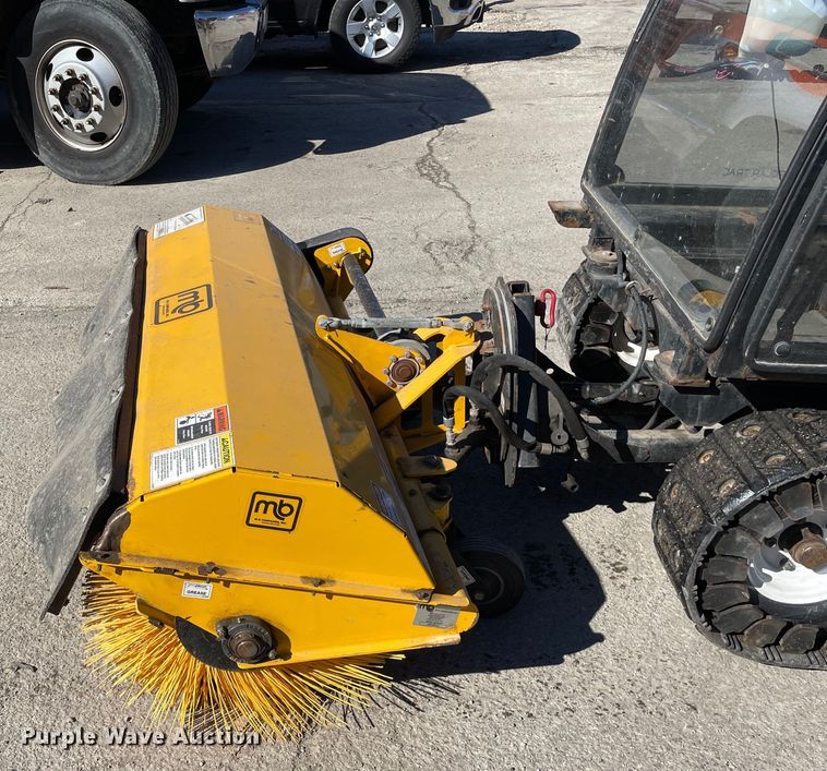 image for item OG9793 Toro Groundmaster 7200 with Polar Trac system