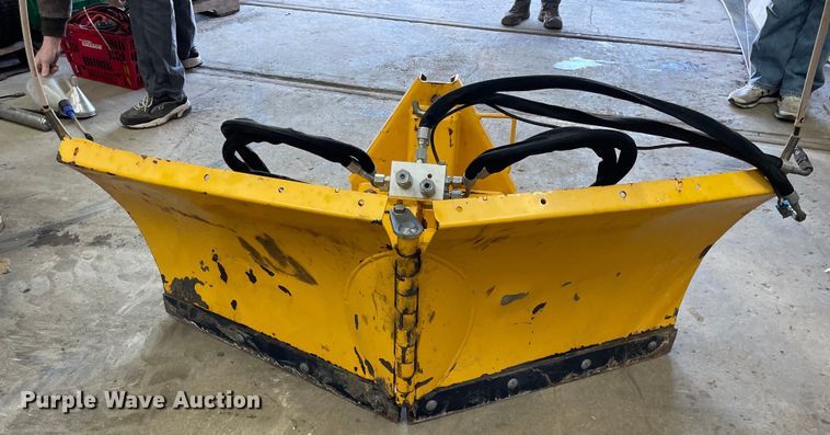 image for item OG9793 Toro Groundmaster 7200 with Polar Trac system