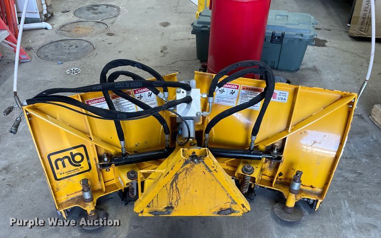 image for item OG9793 Toro Groundmaster 7200 with Polar Trac system