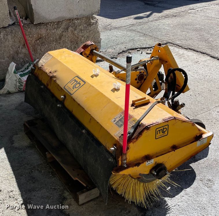 image for item OG9793 Toro Groundmaster 7200 with Polar Trac system