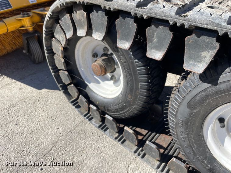 image for item OG9793 Toro Groundmaster 7200 with Polar Trac system