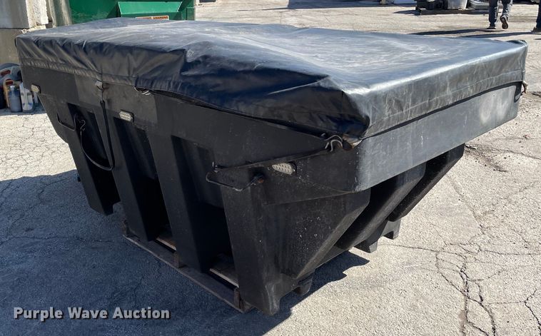 image for item OG9796 SaltDogg SHPE2000 spreader 