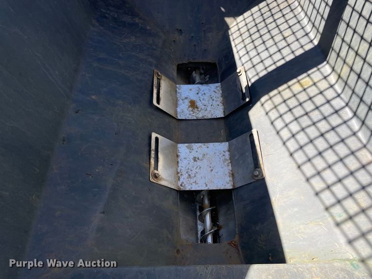 image for item OG9796 SaltDogg SHPE2000 spreader 