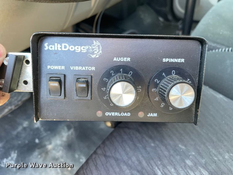 image for item OG9797 SaltDogg SHPE2000 spreader