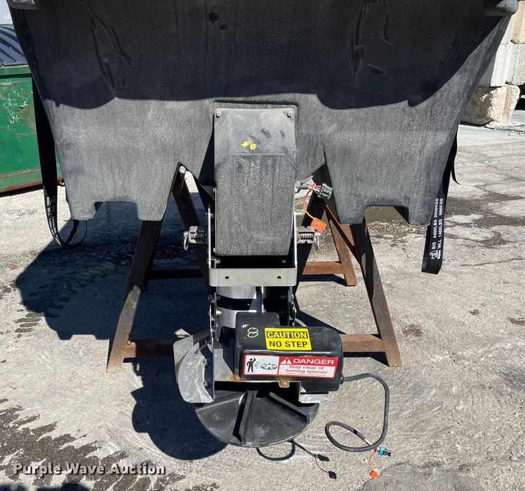 image for item OG9798 SaltDogg SHPE2000 spreader 