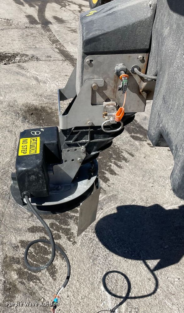 image for item OG9798 SaltDogg SHPE2000 spreader 