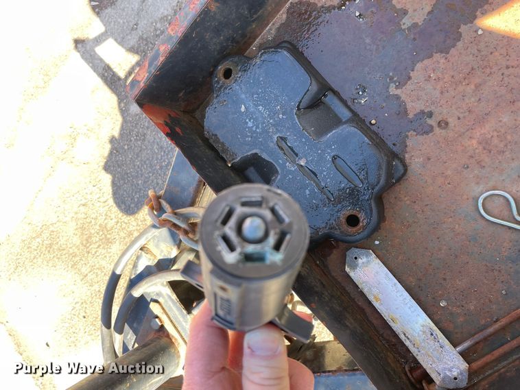 image for item OG9799 1999 Wells Cargo enclosed cargo trailer