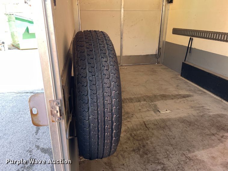 image for item OG9799 1999 Wells Cargo enclosed cargo trailer