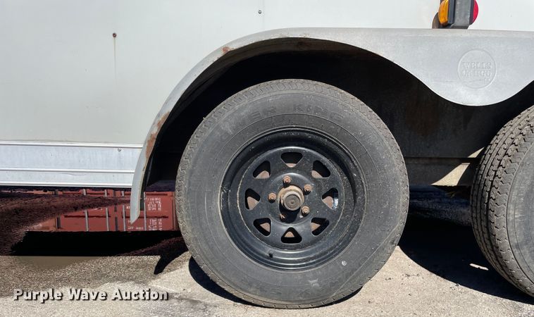image for item OG9799 1999 Wells Cargo enclosed cargo trailer