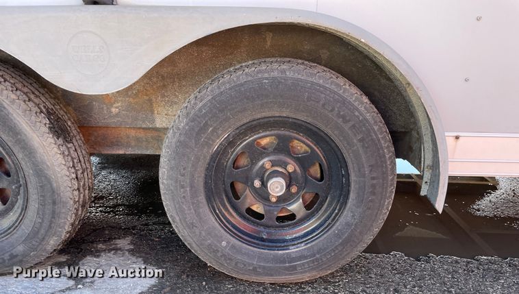 image for item OG9799 1999 Wells Cargo enclosed cargo trailer