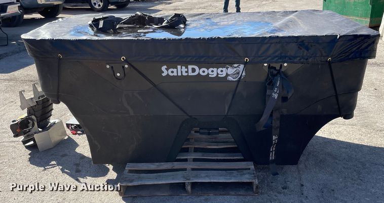 image for item OG9802 SaltDogg SHPE2000 spreader
