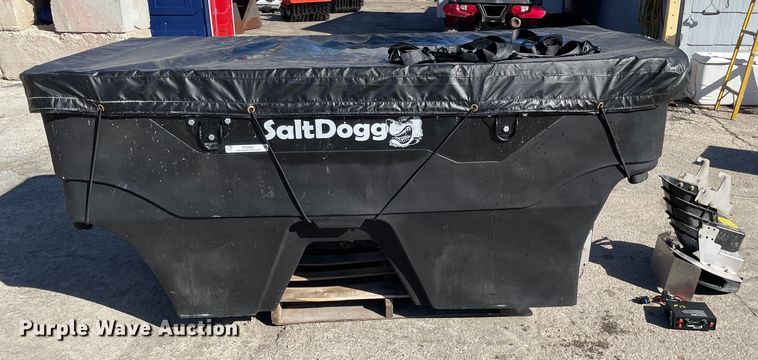 image for item OG9802 SaltDogg SHPE2000 spreader