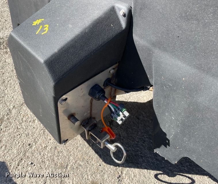 image for item OG9802 SaltDogg SHPE2000 spreader