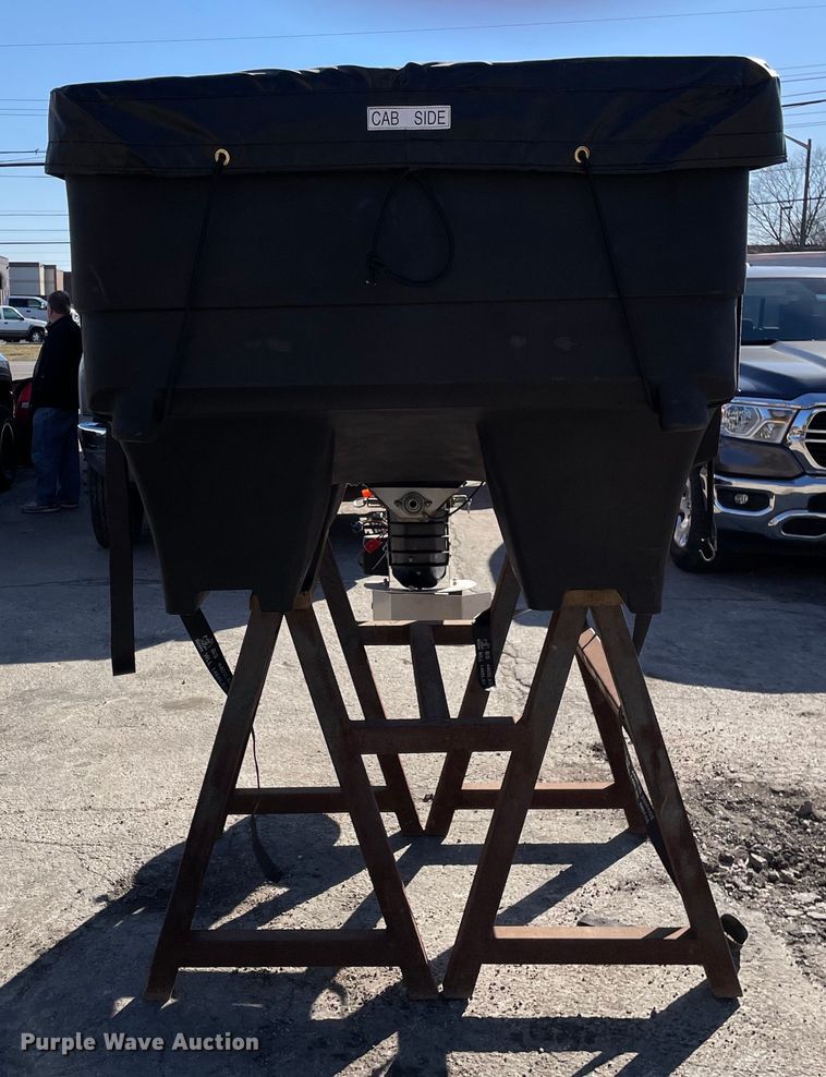 image for item OG9803 SaltDogg SHPE2000 spreader