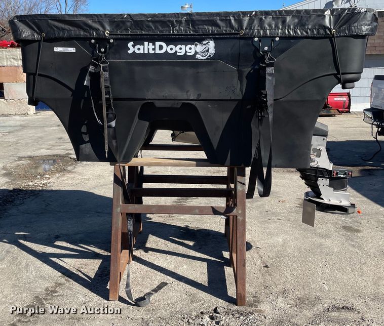 image for item OG9803 SaltDogg SHPE2000 spreader