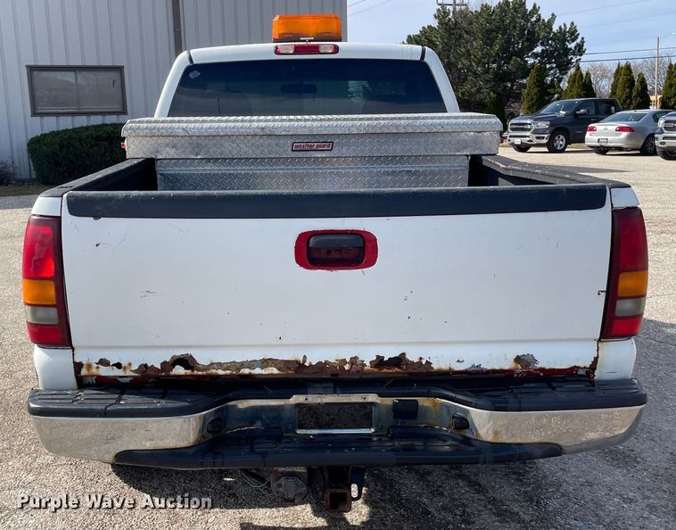 image for item OG9810 2002 Chevrolet Silverado 1500 pickup truck