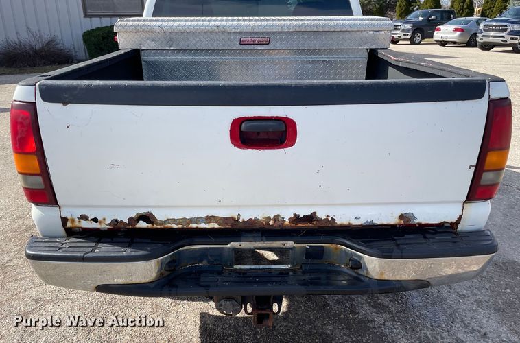 image for item OG9810 2002 Chevrolet Silverado 1500 pickup truck