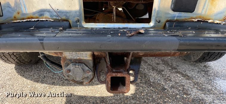 image for item OG9810 2002 Chevrolet Silverado 1500 pickup truck